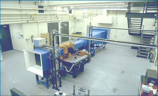 A large machine in a factory

Description automatically generated