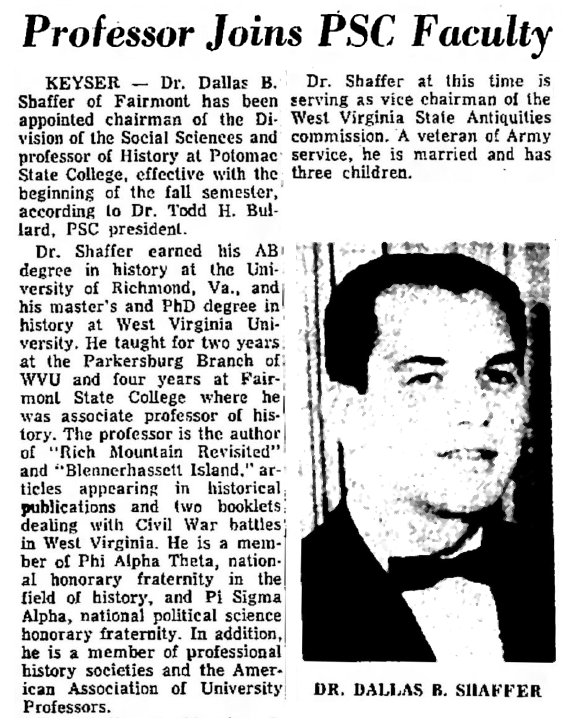 A person in a suit and bow tie

AI-generated content may be incorrect.