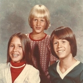 A group of children posing for a photo

Description automatically generated